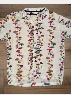 Nova Men’s White with Colorful Mushroom Print Short Sleeve Button-Down Shirt